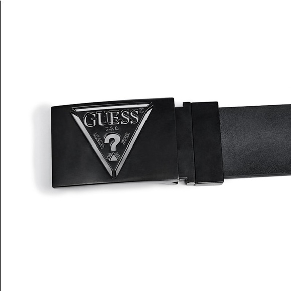 New GUESS Reversible Triangle Plaque Belt SZ 30 - Picture 2 of 5
